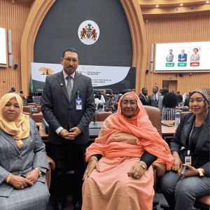 وفد منظمة عدالة لحقوق الإنسان خلال افتتاح الدورة 85 للجنة الإفريقية لحقوق الإنسان والشعوب – بانجول، غامبيا.