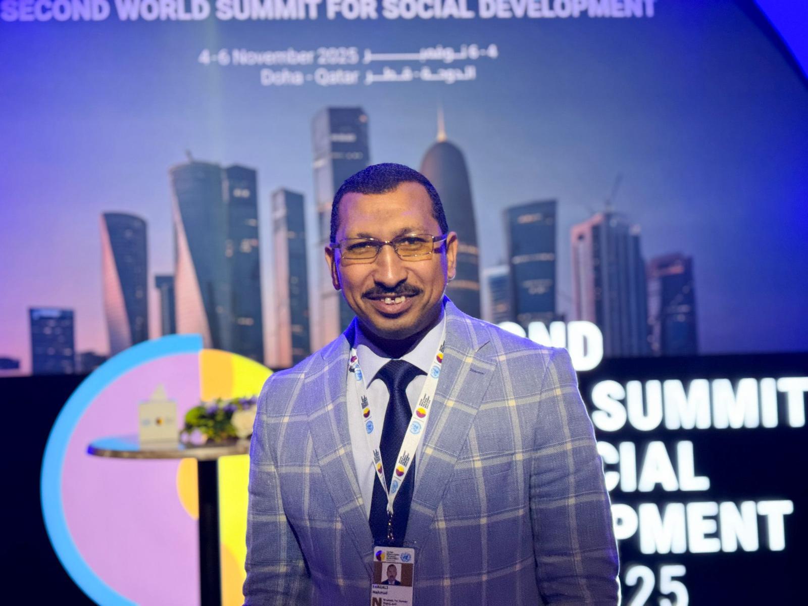 المحامي محمود جابر، مدير مؤسسة عدالة لحقوق الإنسان، خلال مشاركته في فعالية حقوقية دولية تتناول أوضاع حقوق الإنسان في مصر.