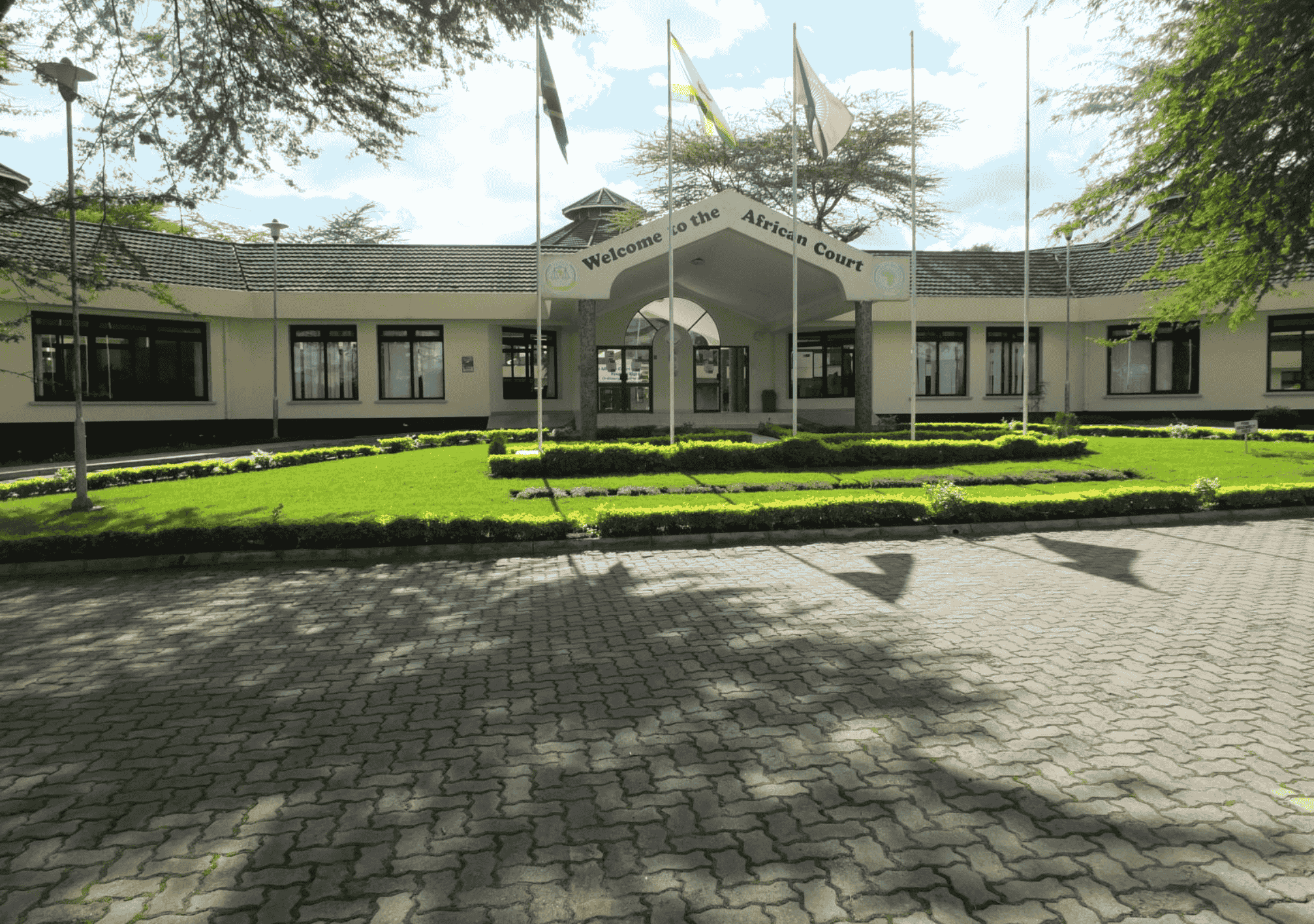 اجتماع اللجنة الأفريقية لحقوق الإنسان والشعوب في قاعة مؤتمر بشرم الشيخ – مصر.